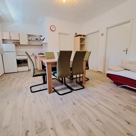 Apartmani Postonjski Privlaka  Exterior photo