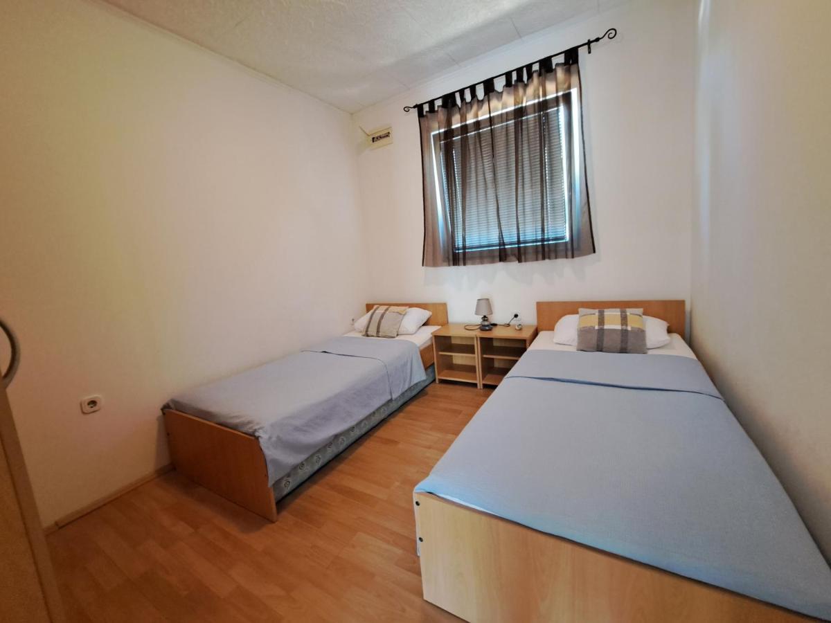 Apartmani Postonjski Privlaka  Exterior photo