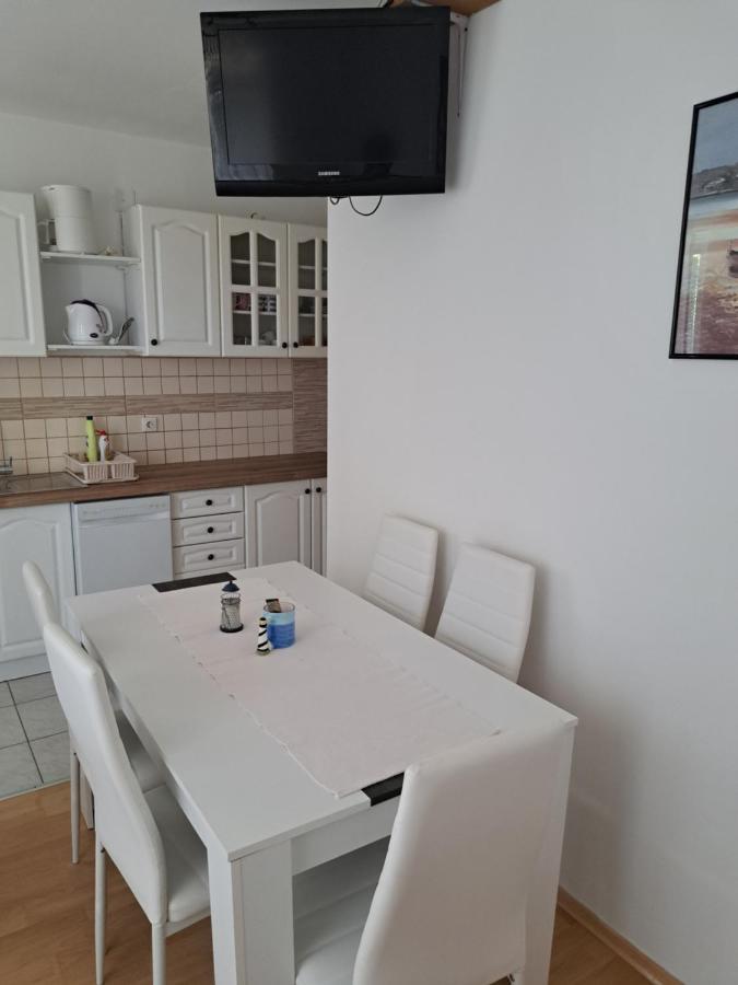 Apartmani Postonjski Privlaka  Exterior photo